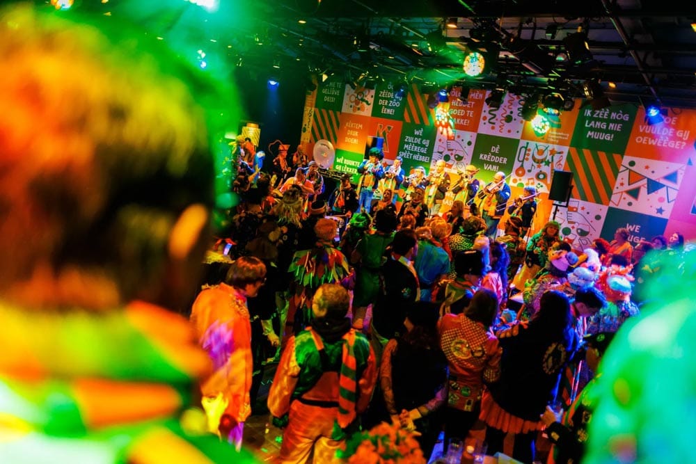 Bühne Bal - Kruikenstudio Schouwburg Tilburg