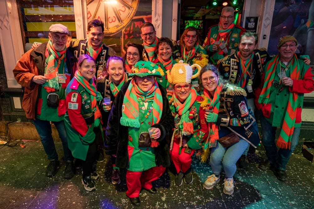 Jubileumfeest 3x11 - CV de vrijbuiters