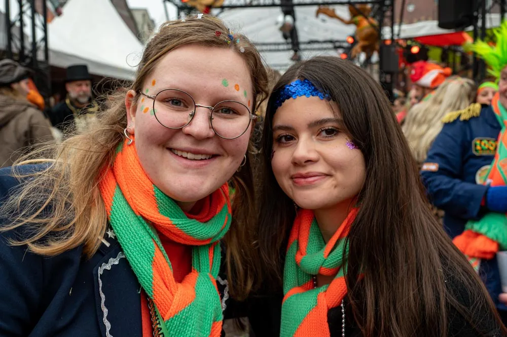 Biercantus C.V. Afraoje is Ònraoje - 't Kruikenplein