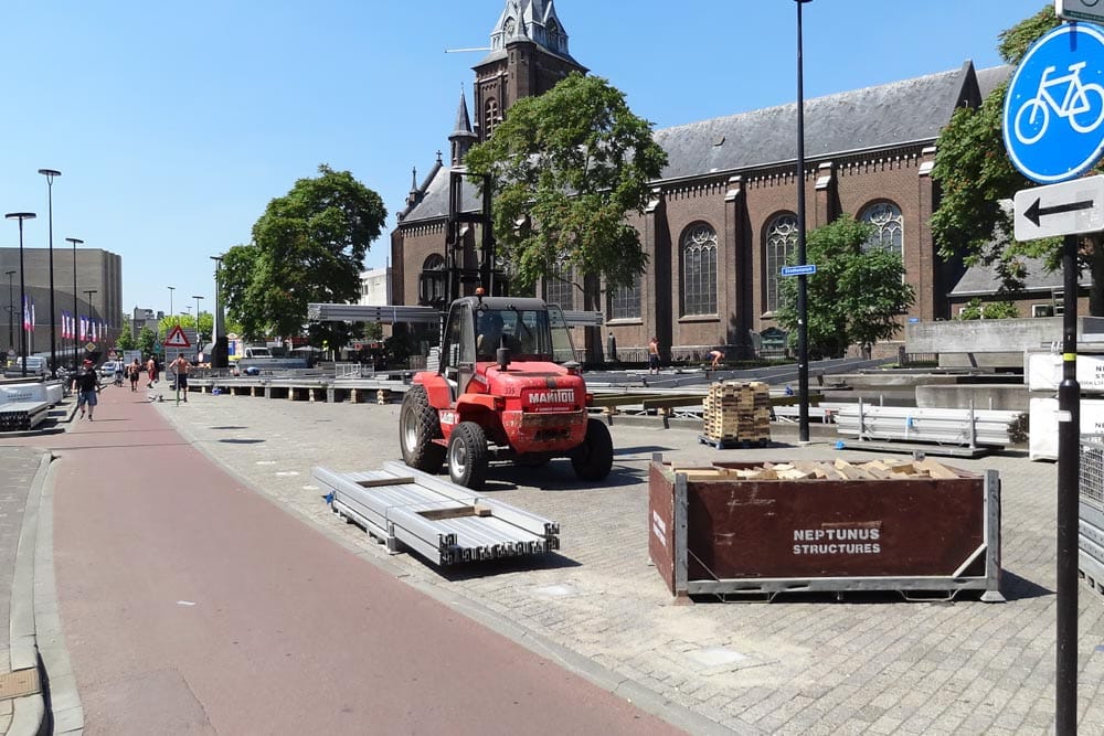 Opbouw Tilburgse kermis 2016
