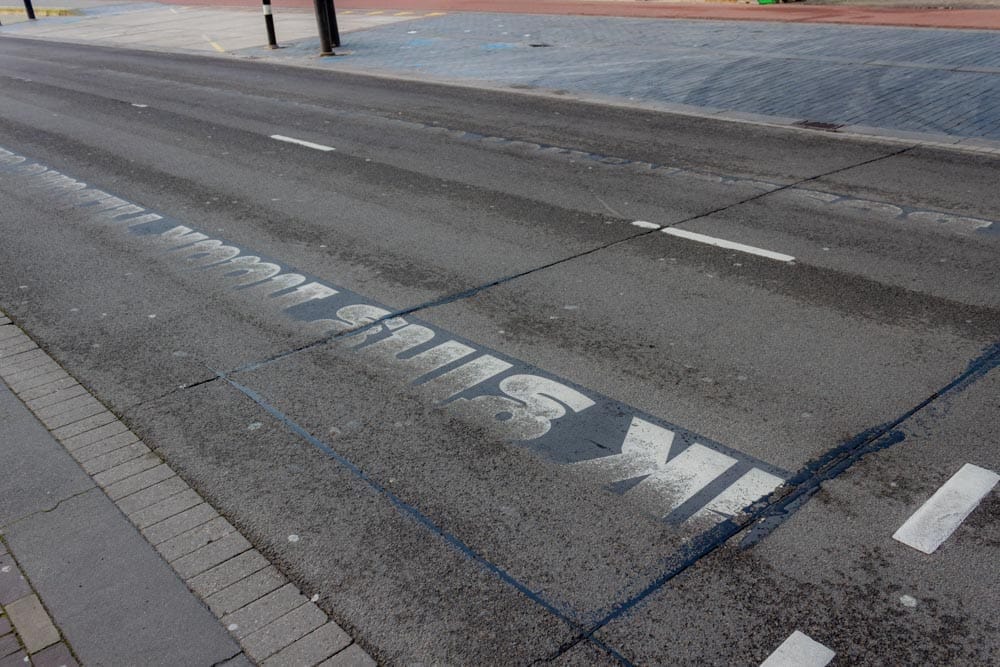 Plekgedicht: Ik ging naar Tilburg om de ring te zien van Sander Neijnens Nick J. Swarth in Tilburg