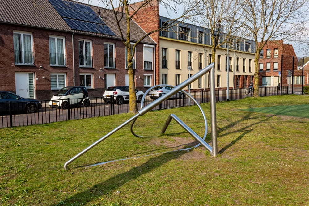Kunstwerk Gebogen cirkel – Tilburg Wittebolleplein