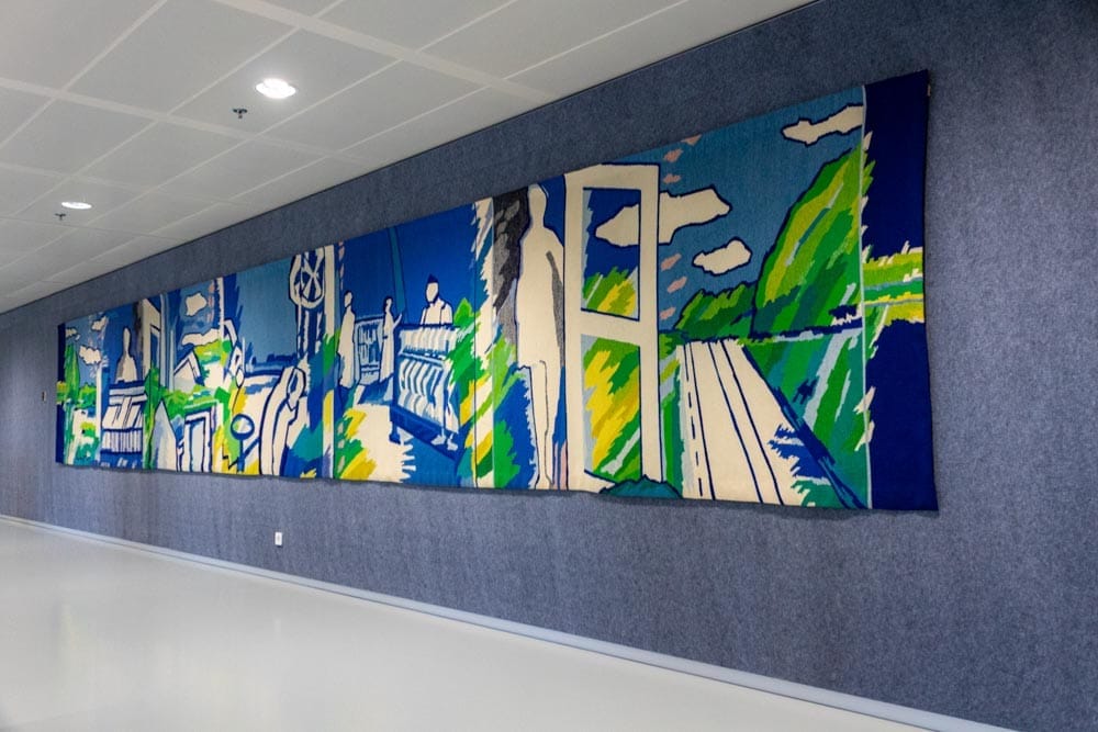 Wandtapijt de textielindustrie in het gemeentehuis van Tilburg