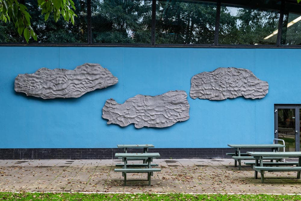Kunstwerk Eb en Vloed – Zwembad Reeshof