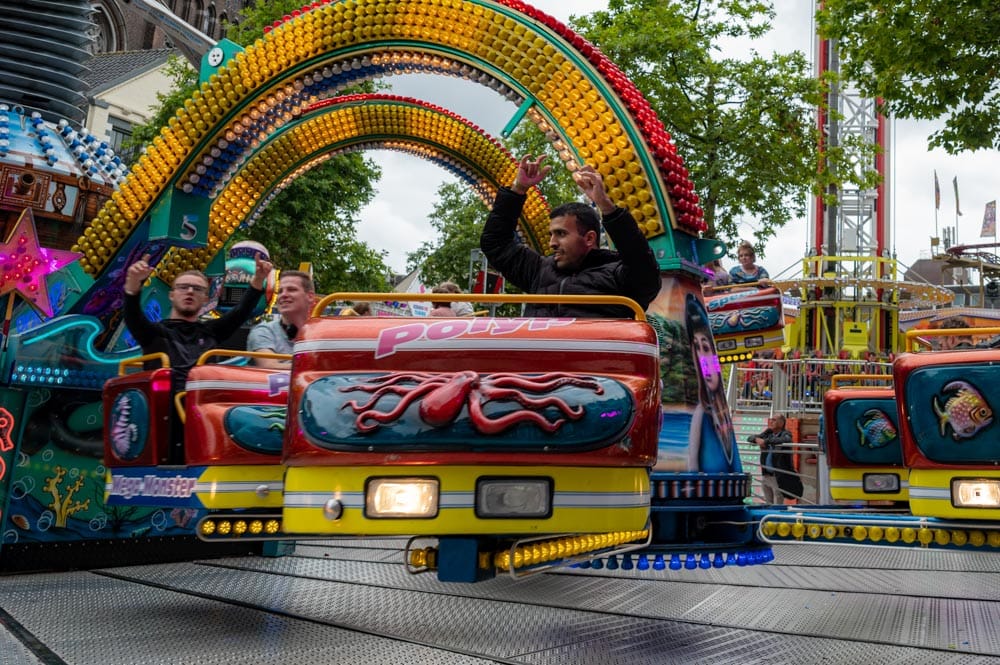 Recordaantal deelnemers tijdens Gehandicaptenmiddag op de Tilburgse Kermis 2025