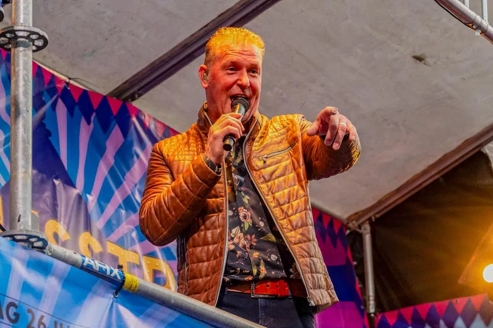 Frank Smeekens in de Stadhuisstraat