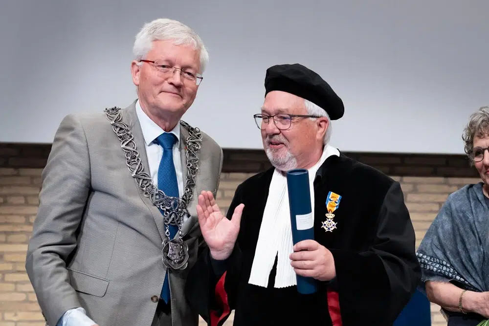 Burgemeester Weterings en Pieter Tops