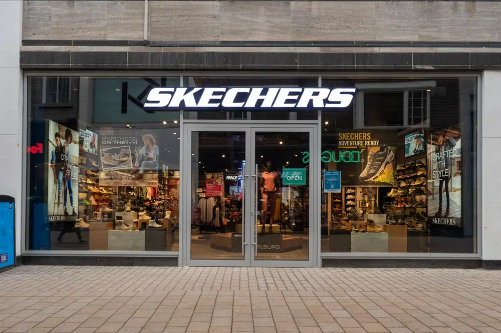 Skechers