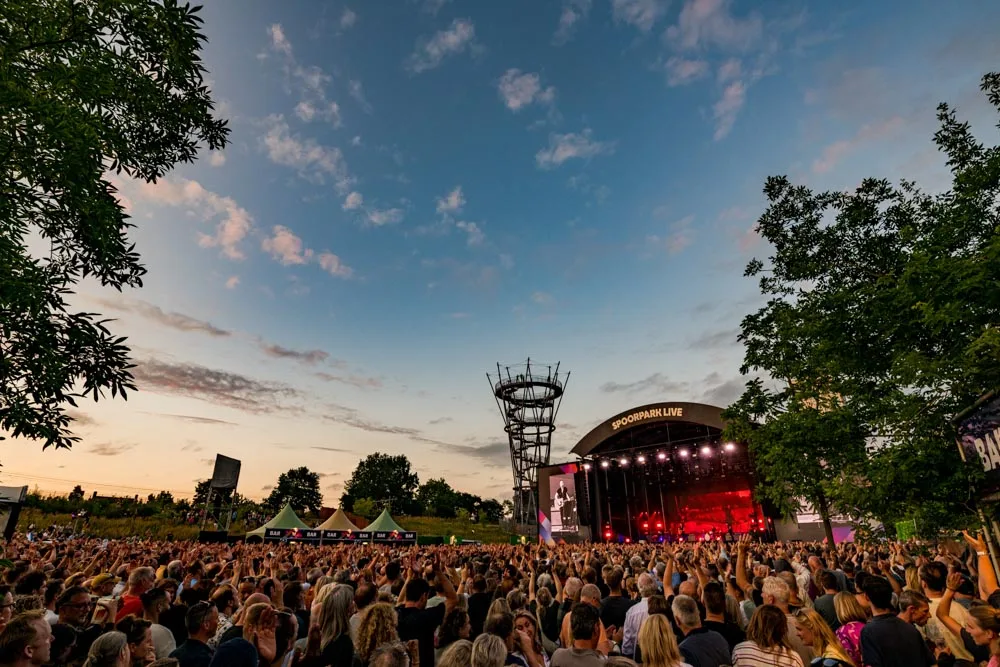 Line-up Spoorpark LIVE 2026 compleet: drie dagen vol topacts in Tilburg