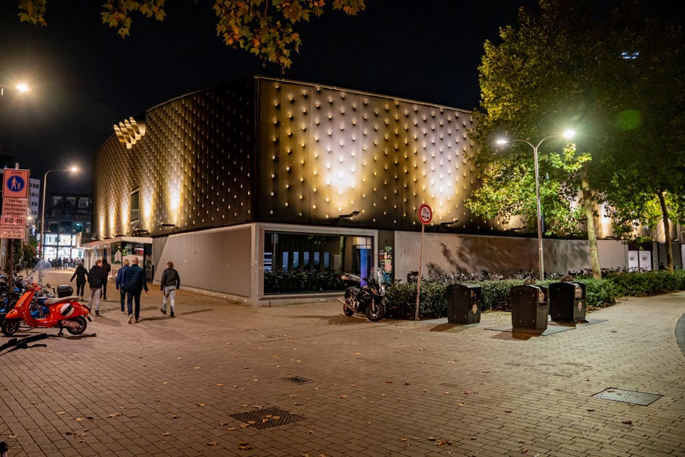 HERE’S THE THING keert terug naar 013 Tilburg met rauwe vierde festivaleditie