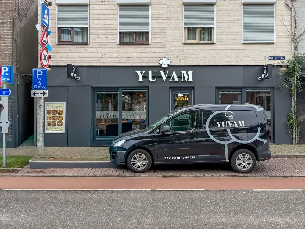 Eethuis Yuvam