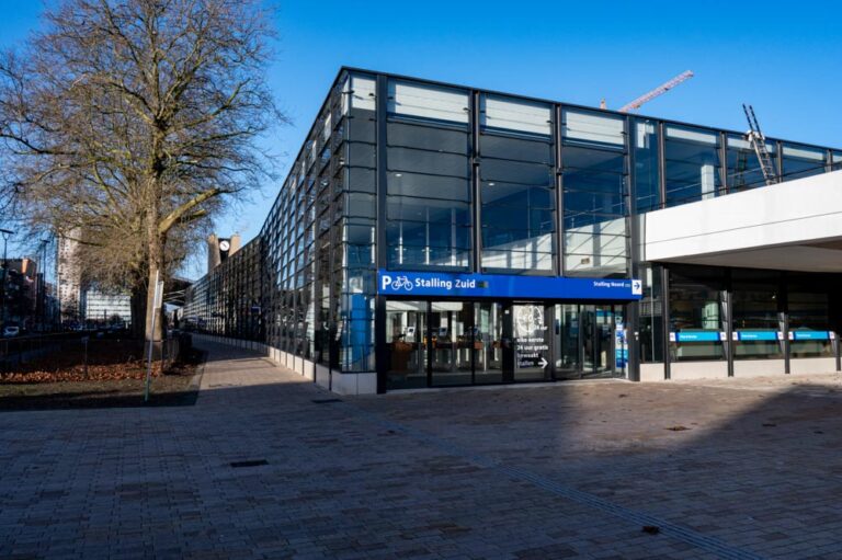 Fietsenstalling - Tilburg Station-noordzijde